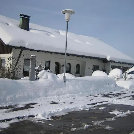 Dreilaenderblick Ferienwohnungen *